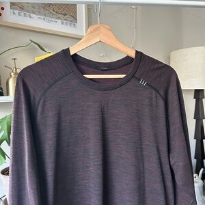 Lululemon Men's Performance Dark Burgundy/Brown Long Sleeve